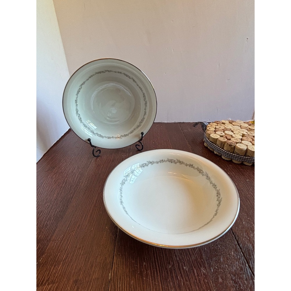 Noritake China Crestmont 6013 Soup Cereal Bowls Set of 2 Japan Gold Trim 7.5"